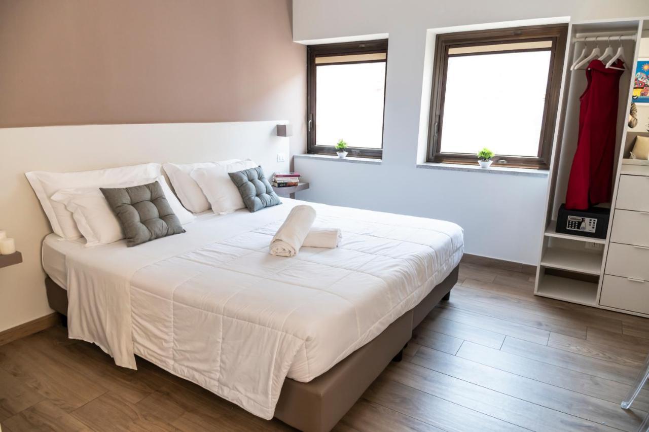 Ruggero Settimo - Room & Suite Palermo Exterior foto